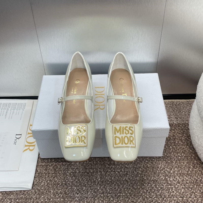 ch**an D*or high heels
